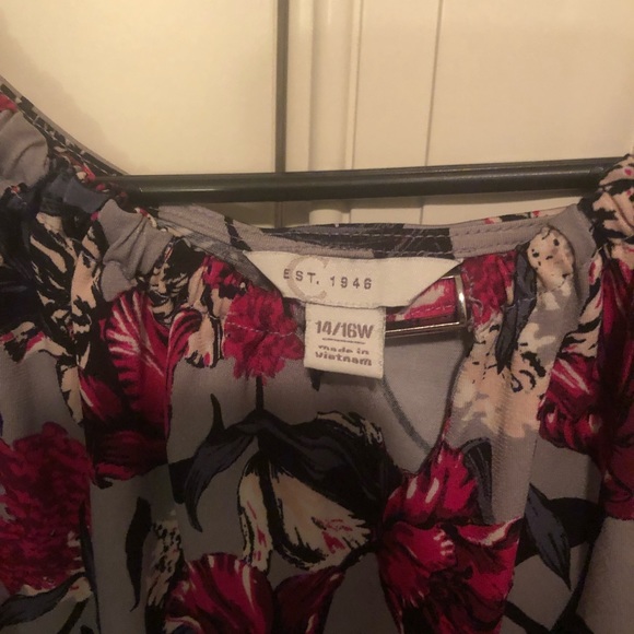 Ladies blouse - Picture 2 of 2